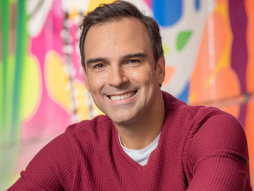 Tadeu Schmidt dá spoiler sobre Big Fone no “BBB 23”