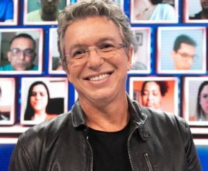 Após demissão da Globo, Boninho pede emprego e distribui currículo