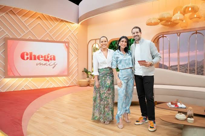 SBT se pronuncia sobre o fracasso de Chega Mais e ressuscita antigo programa