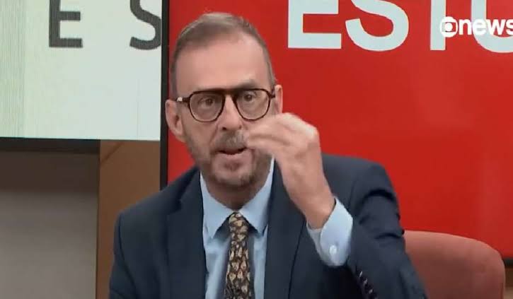 Vídeo; Jornalista da GloboNews se empolga com ‘cavalo taradão’ e pega colegas de supresa