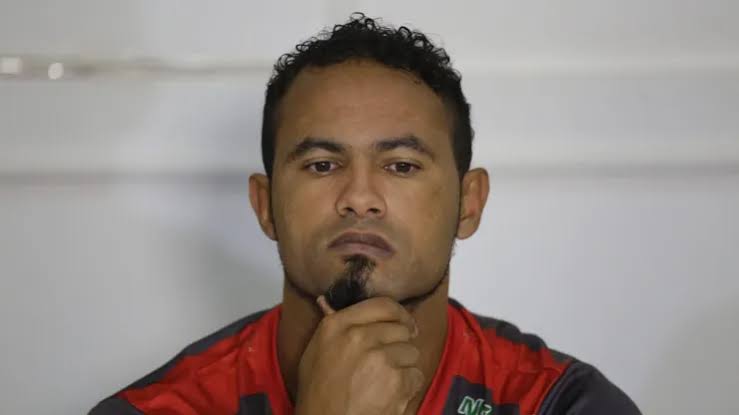 Ex-goleiro Bruno pode ser preso a qualquer momento; entenda
