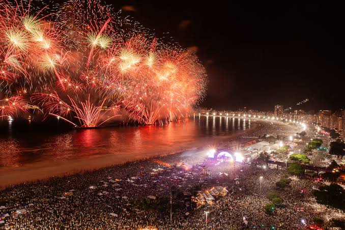 Como começamos a celebrar o Ano-Novo? Conheça a historia da tradição