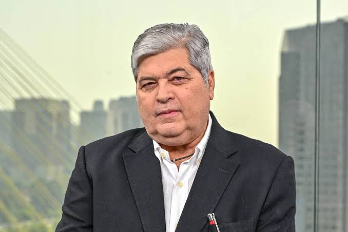 Datena responde rumores de demissão após anunciar afastamento do SBT
