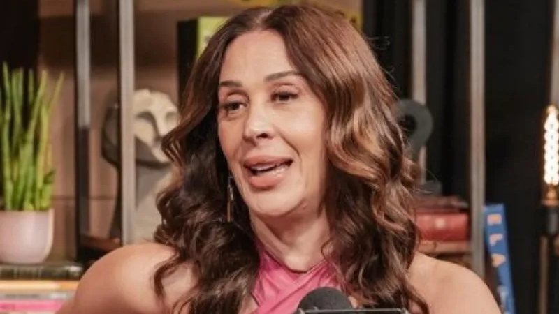 Cláudia Raia revela que presenteou sua filha de 12 anos com um vibrador