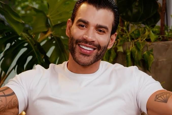 Gusttavo Lima diz que fará encontros com Lula e Bolsonaro antes de eleições