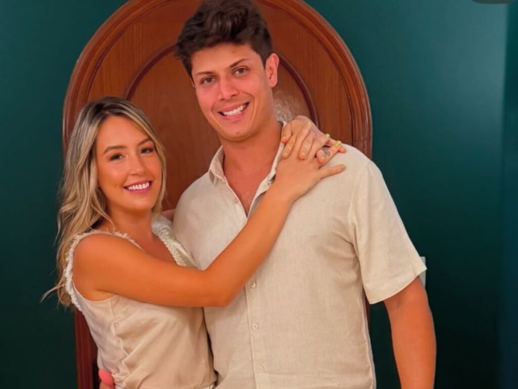Ex-ilhados com a sogra, Raphael Mendonça, é acusado de calote