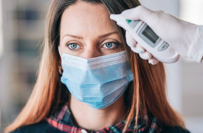 Novos estudos sobre o efeito da Covid alertam para risco de Alzheimer