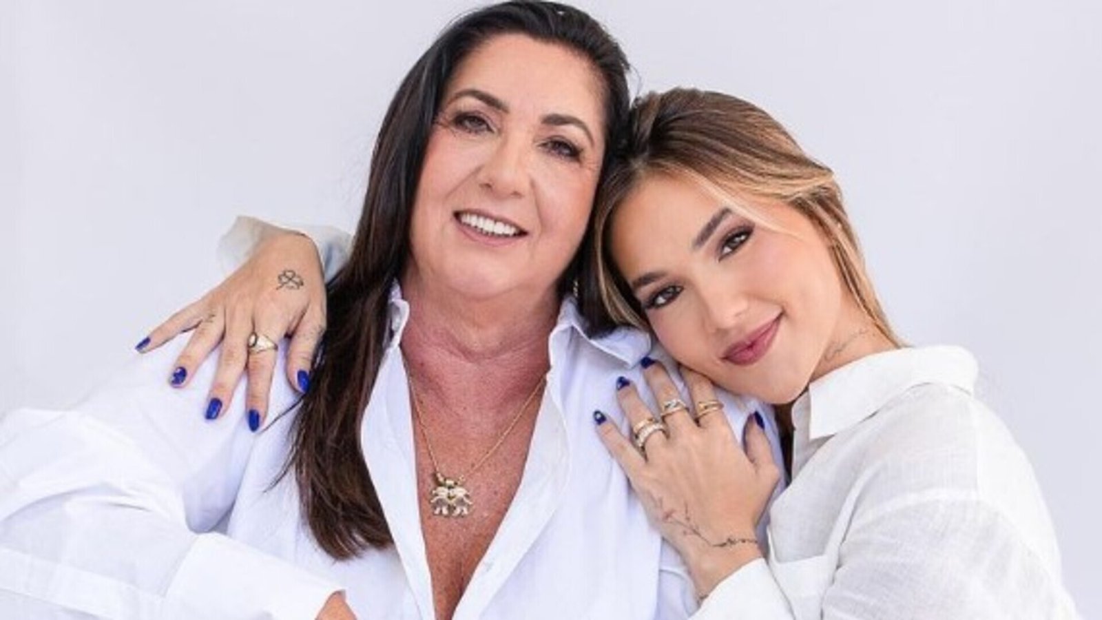Após internação, mãe de Virginia diz que filha despertou o inferno