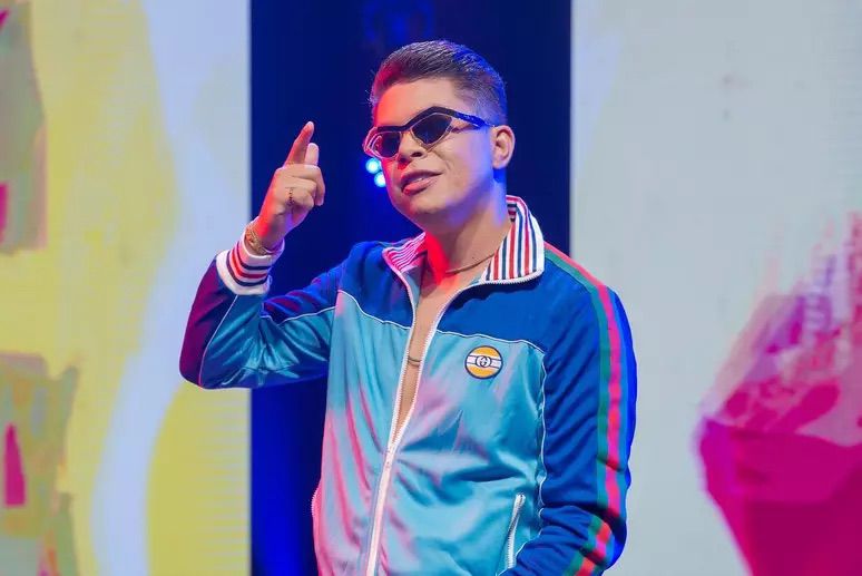 DJ Ivis é condenado à prisão por violência contra ex-mulher em meio a reconciliação