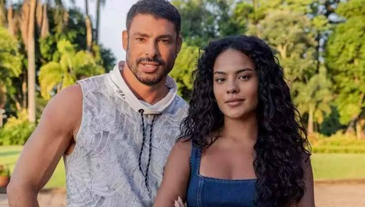 Bella Campos teve crise de ansiedade após críticas de Cauã Reymond