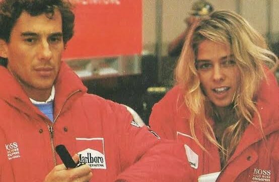 Fã expõe fotos sensuais de Adriane Galisteu censuradas por Senna