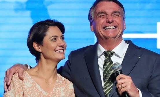 Michelle pede sete dias de jejum e orações por Bolsonaro