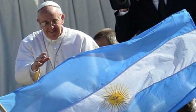 Saiba porque Papa Francisco não é bem visto na Argentina e nunca voltou ao país