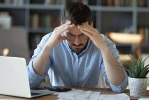 Conheça 5 sinais na fala que podem indicar princípio de Alzheimer