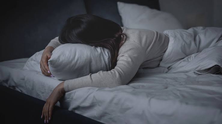 Estudo revela qual a melhor posição para dormir