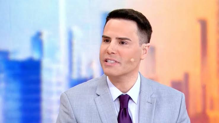 Luiz Bacci revela mágoa da Record e detona emissora