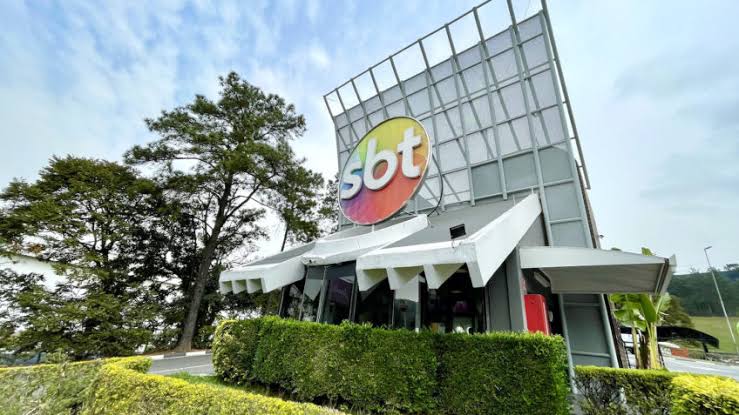 Em crise de audiência, SBT propõe novo corte de gastos na emissora