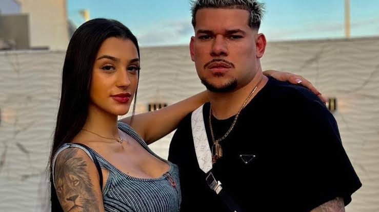 Residência de Bia Miranda e DJ Buarque é alvo de busca em nova operação policial