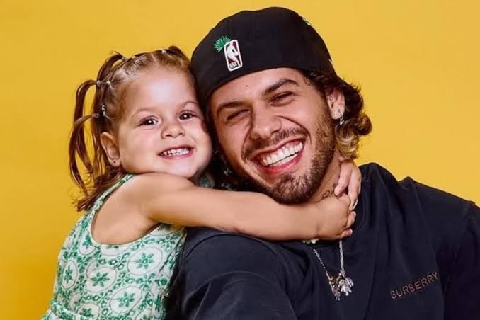 Zé Felipe solta áudio da filha reagindo ao divórcio e desabafa