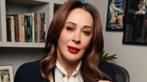 Claudia Raia se pronuncia após atitude polemica contra deficiente visual em peça