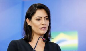Michelle Bolsonaro diz que está pronta para concorrer às eleições em 2026