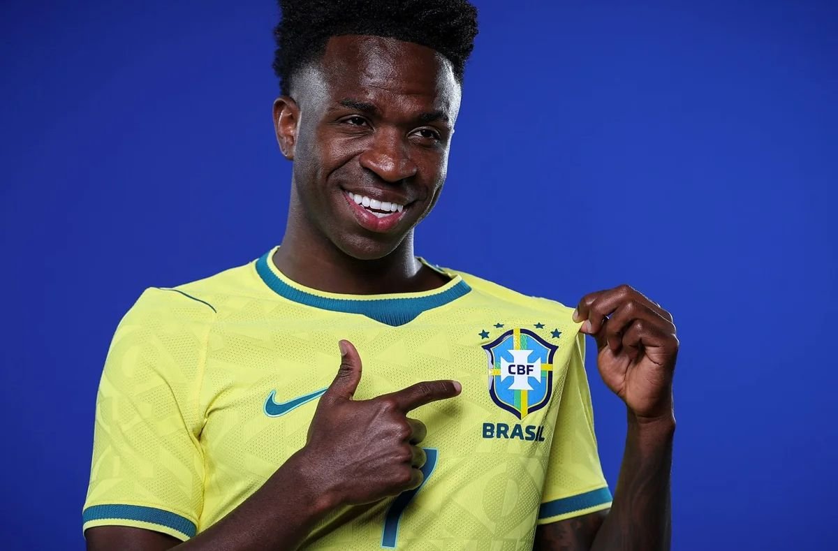 O motivo por trás do abacaxi de Vini Jr antes dos jogos vai te surpreender